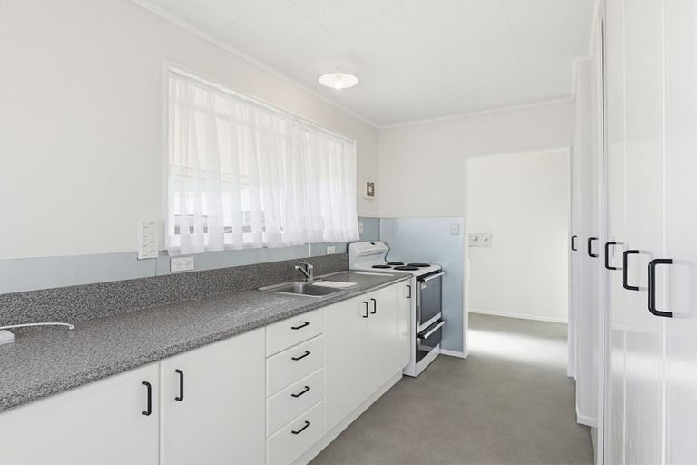 Photo of property in 9 Akepiro Place, Tawhero, Whanganui, 4501
