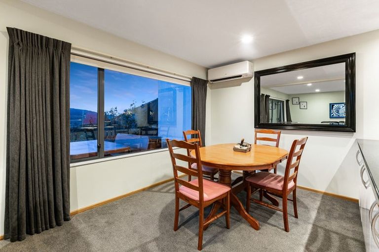 Photo of property in 8 Paremata Drive, Paremata, Porirua, 5024