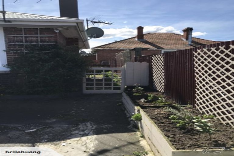 Photo of property in 168 Macandrew Road, South Dunedin, Dunedin, 9012