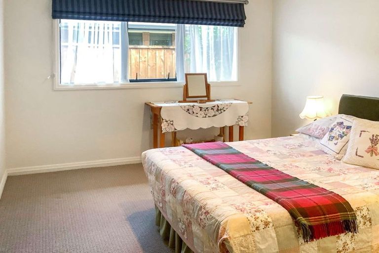 Photo of property in 15 Norfolk Drive, Cambridge, 3434