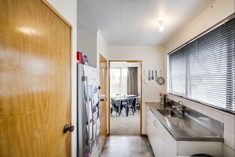 Photo of property in 64 Columbus Crescent, Flaxmere, Hastings, 4120