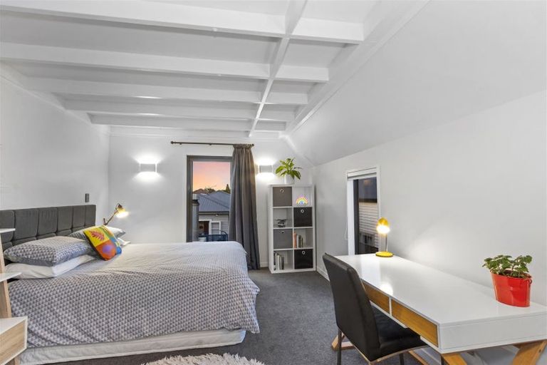 Photo of property in 2/36 Edgeware Road, St Albans, Christchurch, 8014