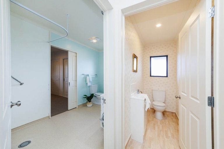 Photo of property in 103a Warwick Street, Feilding, 4702