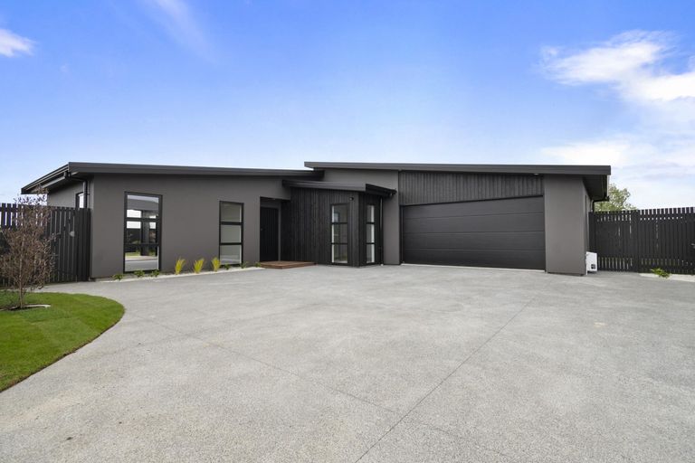 Photo of property in 126 Churcher Street, Maewa, Feilding, 4702