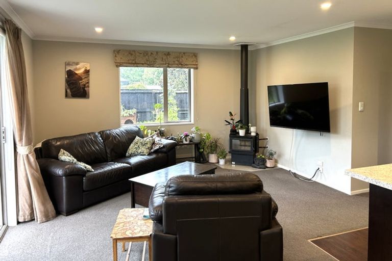 Photo of property in 10 Marble Court, Rolleston, 7614