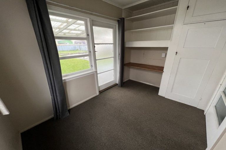Photo of property in 121 Heretaunga Street, Palmerston North, 4414