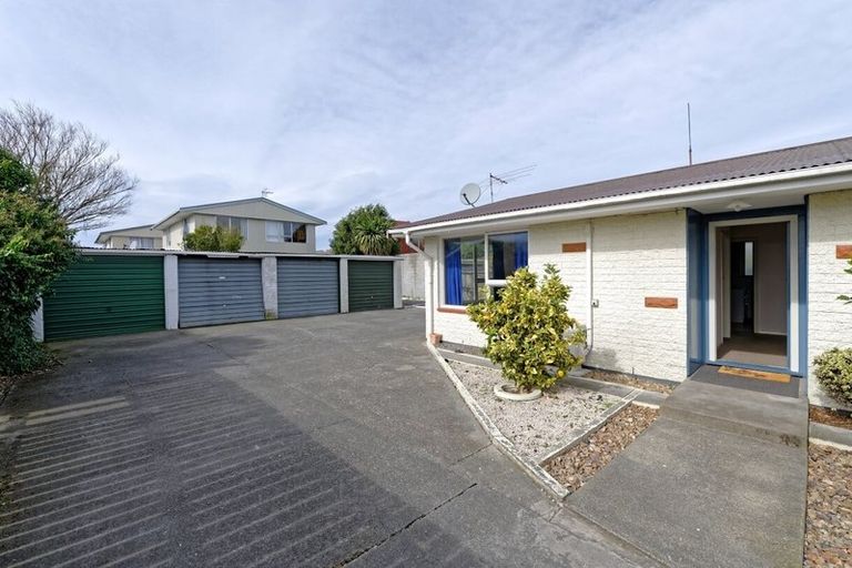 Photo of property in 4/22 Longfellow Street, Sydenham, Christchurch, 8023