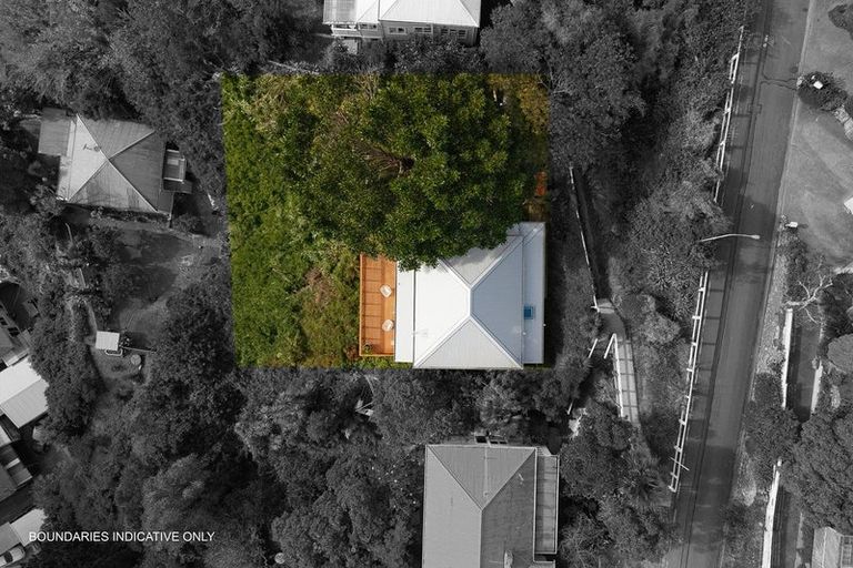 Photo of property in 5 Denholm Road, Hospital Hill, Napier, 4110