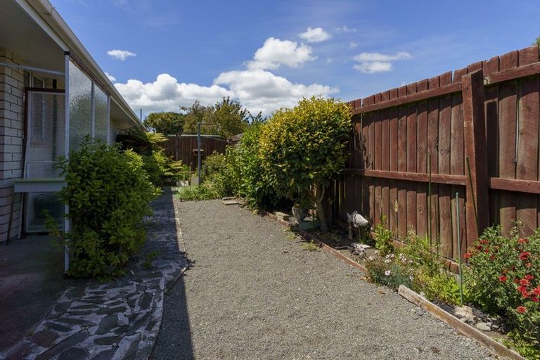 Photo of property in 1/5a Purakanui Place, Northwood, Christchurch, 8051