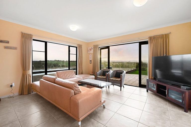 Photo of property in 21 Stonebridge Road, Temple View, Hamilton, 3289