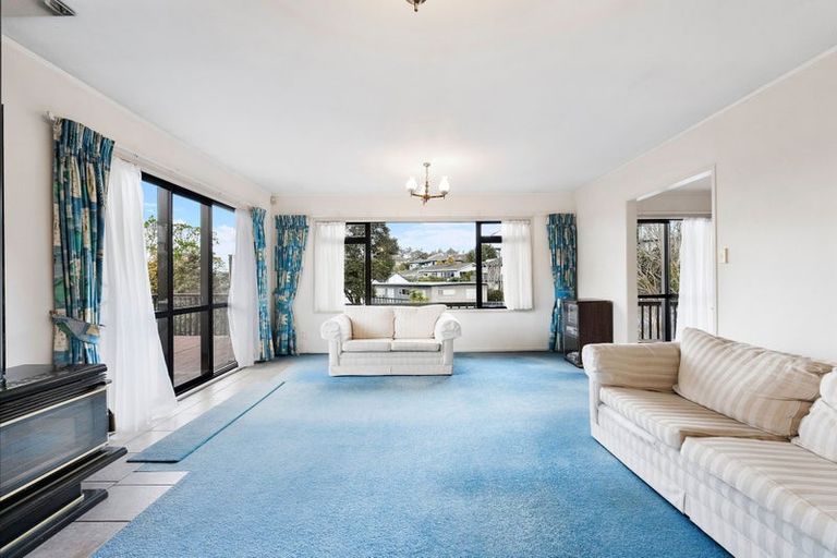 Photo of property in 14 Kiri Place, Mairangi Bay, Auckland, 0630