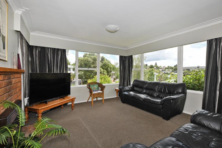 Photo of property in 6 Rugby Place, Te Kamo, Whangarei, 0112