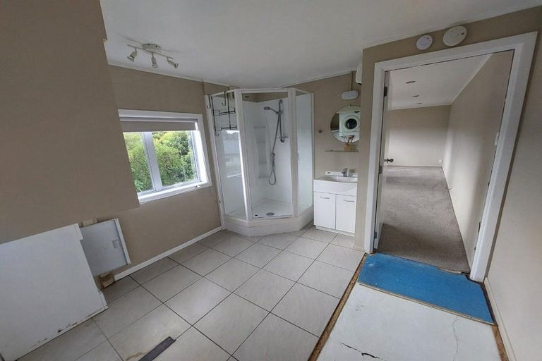 Photo of property in 6 Crichton Terrace, Hauraki, Auckland, 0622