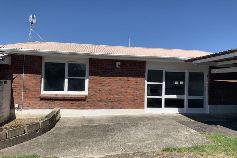 Photo of property in 3/33 Ashlynne Avenue, Papatoetoe, Auckland, 2025
