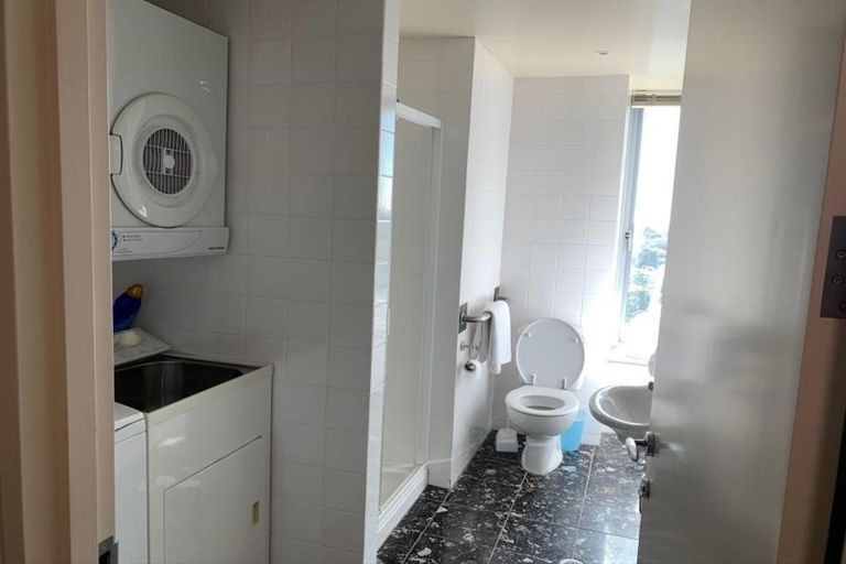 Photo of property in The Links, 378-382 Kapiti Road, Paraparaumu Beach, Paraparaumu, 5032