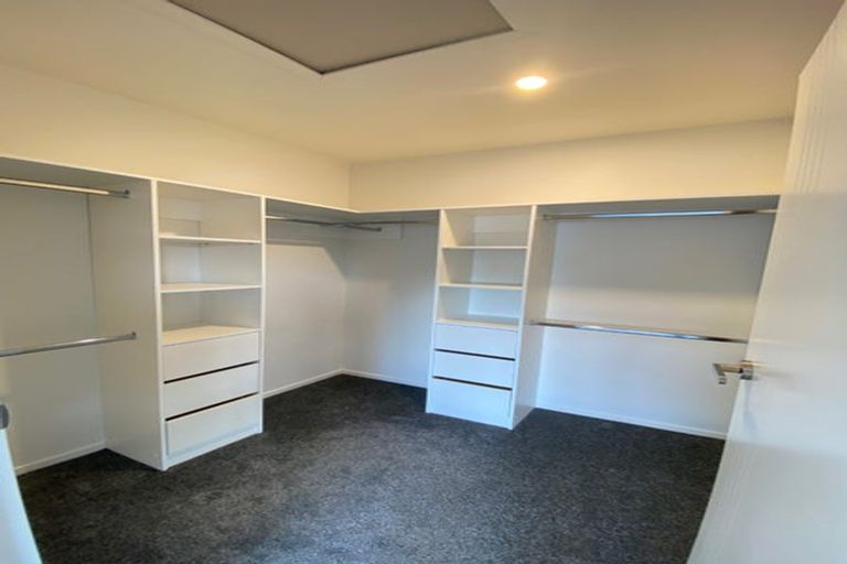 Photo of property in 20 Toanui Road, Hobsonville, Auckland, 0616