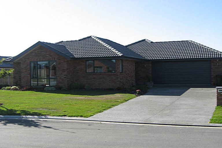 Photo of property in 44 Overbury Crescent, Rolleston, 7614