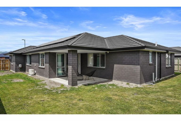 Photo of property in 18 Kilmurry Street, Halswell, Christchurch, 8025