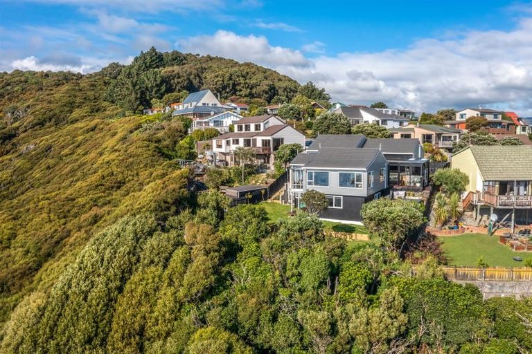 Photo of property in 19 Mercury Way, Whitby, Porirua, 5024