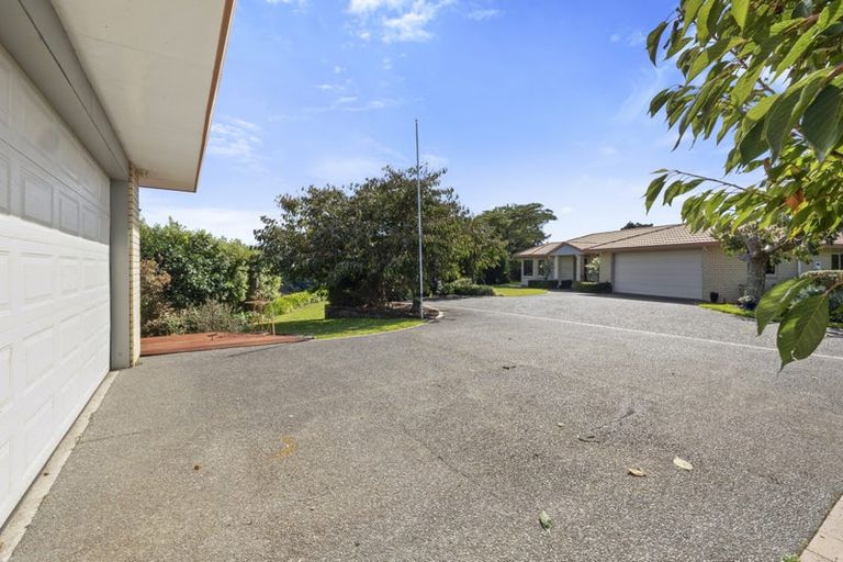 Photo of property in 63 Mcgiven Drive, Ridgewood, New Plymouth, 4371