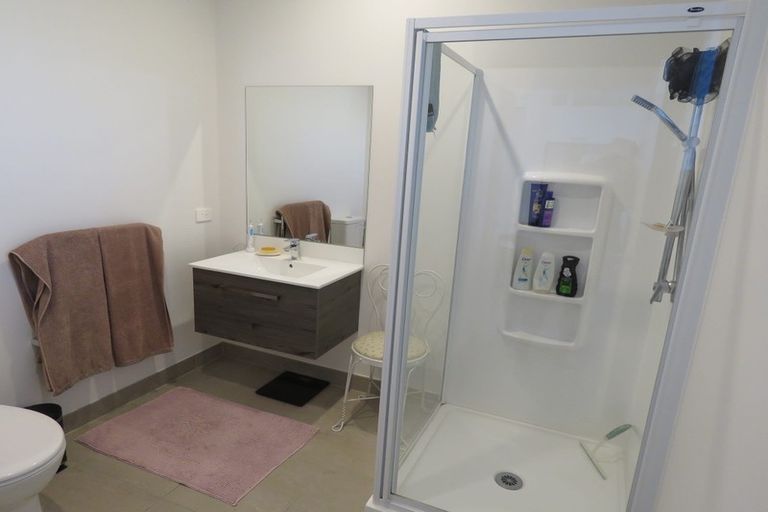 Photo of property in 34 Onekiritea Road, Hobsonville, Auckland, 0616