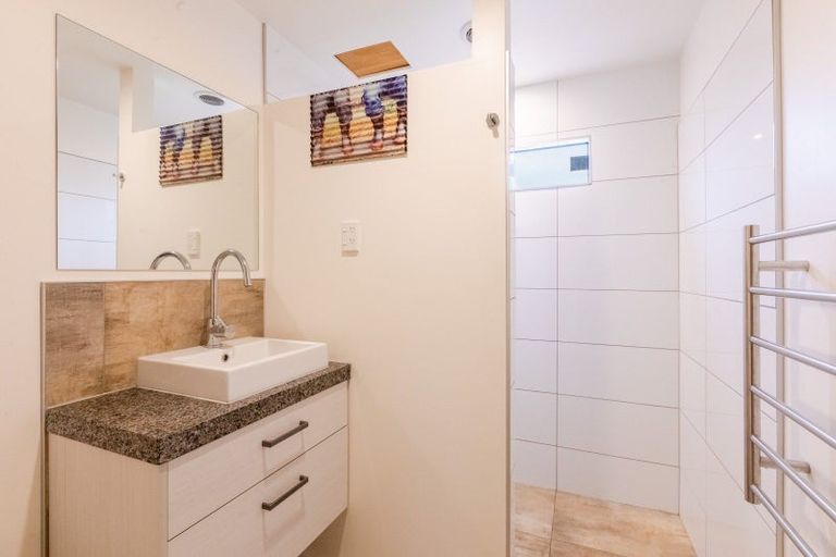 Photo of property in 62 Meeanee Quay, Westshore, Napier, 4110