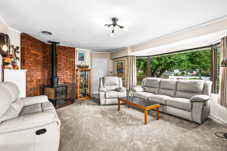 Photo of property in 23 Breadalbane Road, Havelock North, 4130