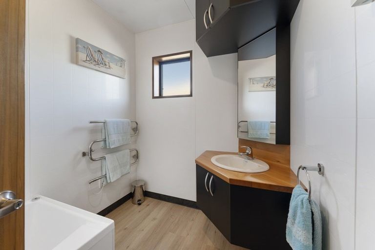 Photo of property in 67 Gair Avenue, Cromwell, 9310