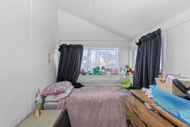 Photo of property in 14 Bolton Street, Petone, Lower Hutt, 5012