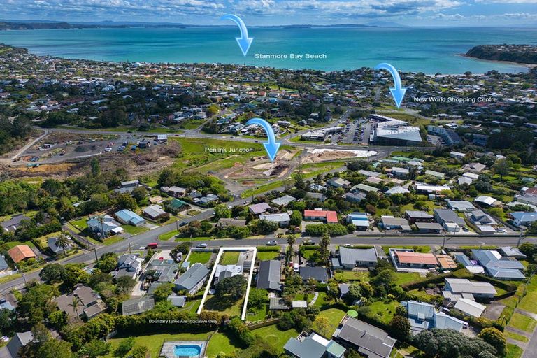 Photo of property in 12 Norfolk Road, Stanmore Bay, Whangaparaoa, 0932