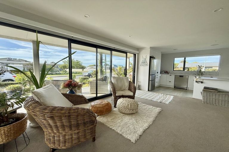Photo of property in 13 Cook Street, Carters Beach, Westport, 7825