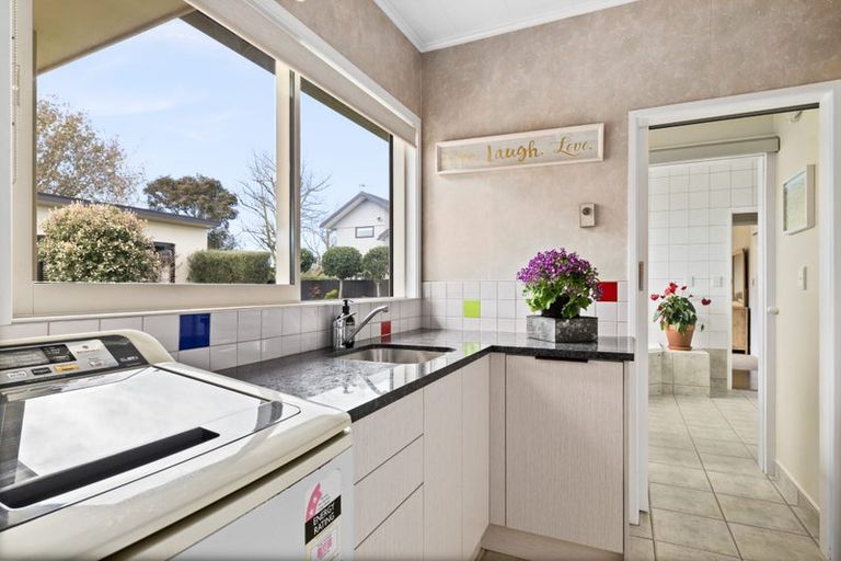 Photo of property in 209 Ikanui Road, Frimley, Hastings, 4120