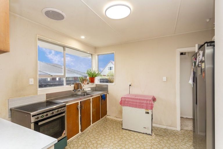 Photo of property in 8 Apollo Place, Papanui, Christchurch, 8052