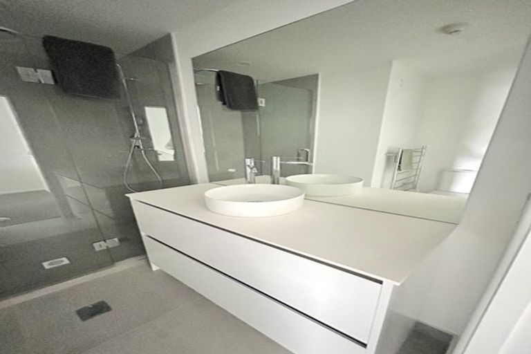 Photo of property in 216 The Parade, Island Bay, Wellington, 6023
