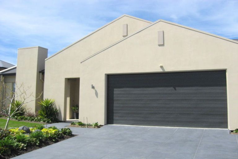 Photo of property in 71 O'neill Avenue, Northwood, Christchurch, 8051