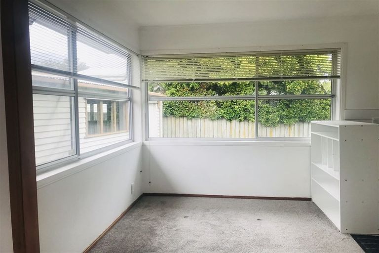 Photo of property in 345 Pakuranga Road, Pakuranga Heights, Auckland, 2010