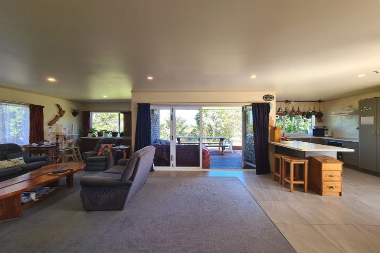 Photo of property in 260a Edward Street, Coromandel, 3506