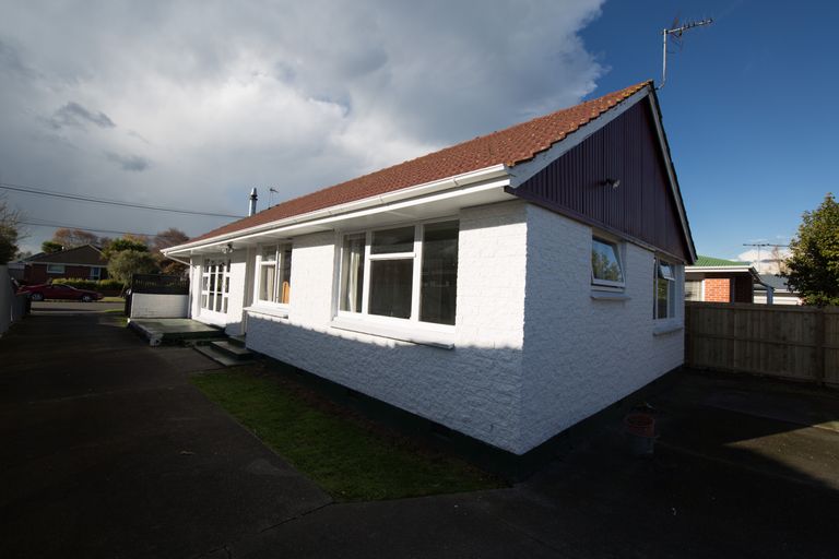 Photo of property in 10 Pamela Street, Linwood, Christchurch, 8062