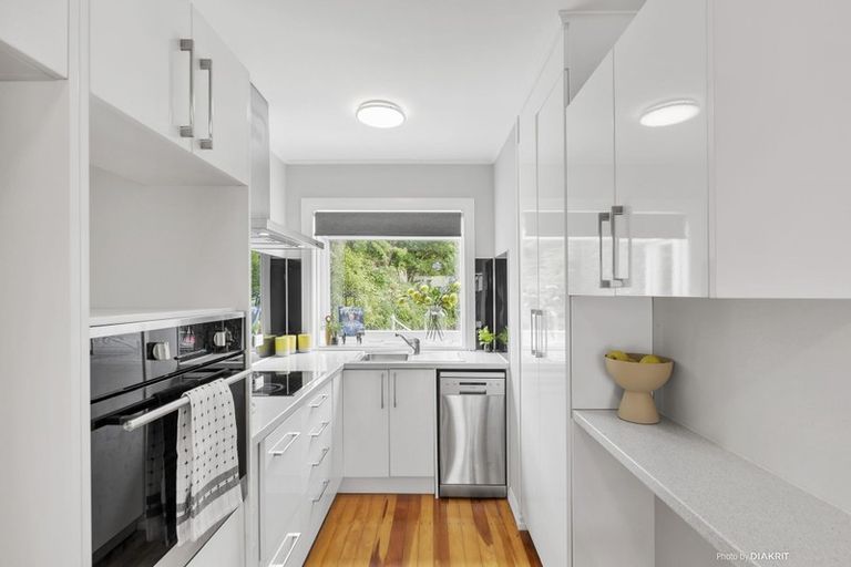 Photo of property in 2/46 South Karori Road, Karori, Wellington, 6012