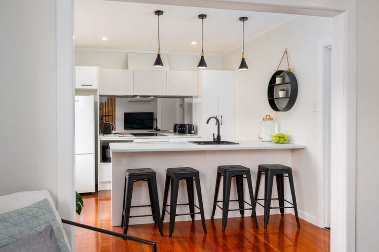 Photo of property in 53 Handyside Street, Tawa, Wellington, 5028