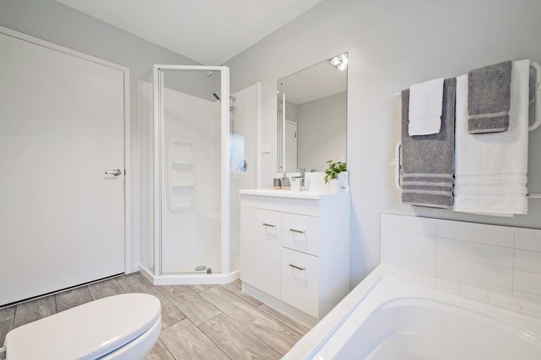 Photo of property in 6 Hannington Way, Rolleston, 7615