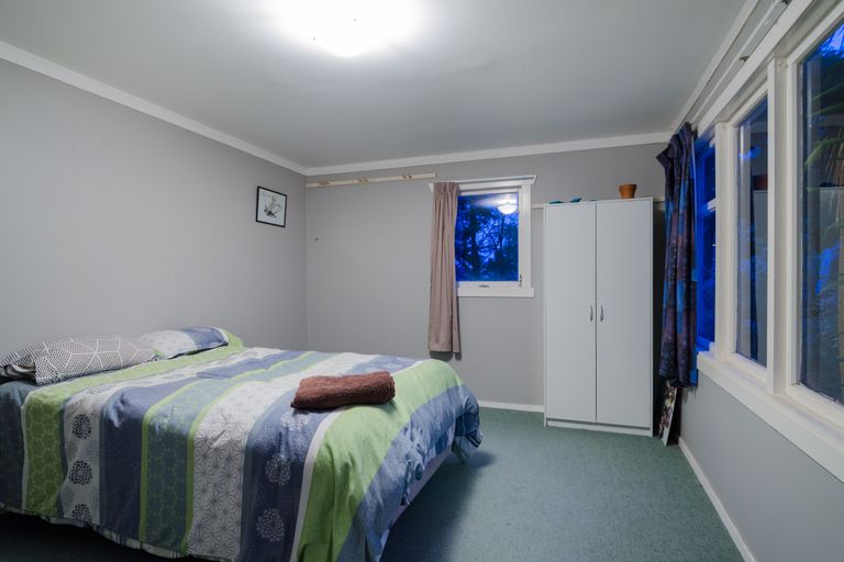 Photo of property in 203 Mangakura Road, Helensville, 0875