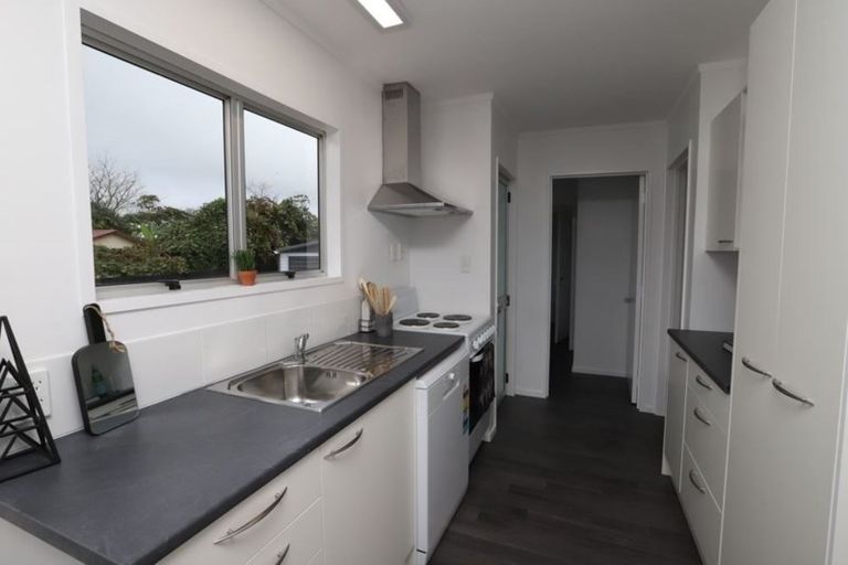 Photo of property in 33 Hyde Avenue, Nawton, Hamilton, 3200