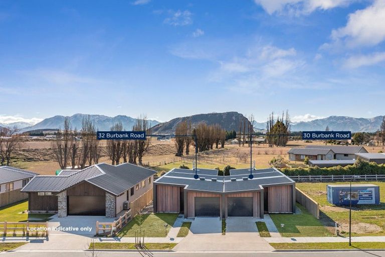 Photo of property in 32 Burbank Road, Wanaka, 9382
