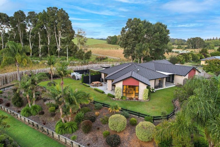 Photo of property in 24 Urutawa Drive, Kerikeri, 0230
