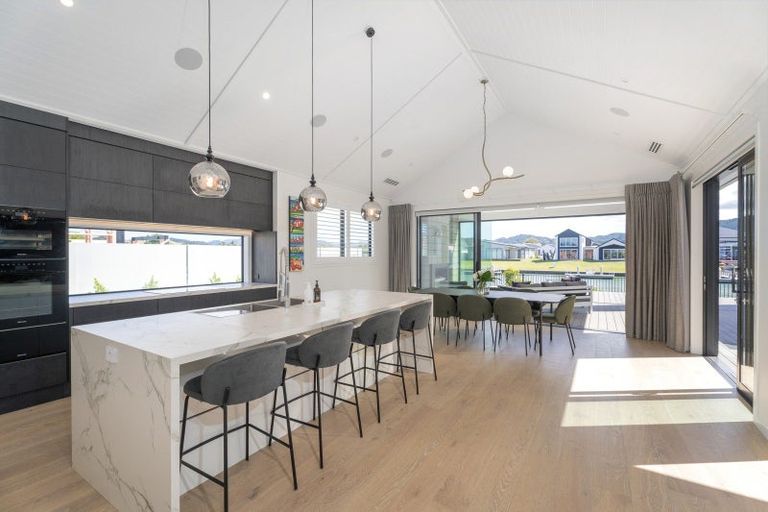 Photo of property in 1 Capstan Crescent, Whitianga, 3510