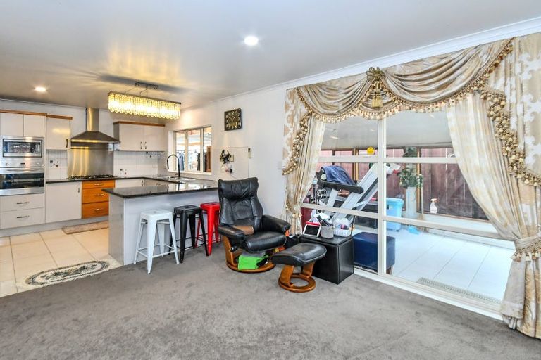 Photo of property in 362 Chapel Road, Flat Bush, Auckland, 2016