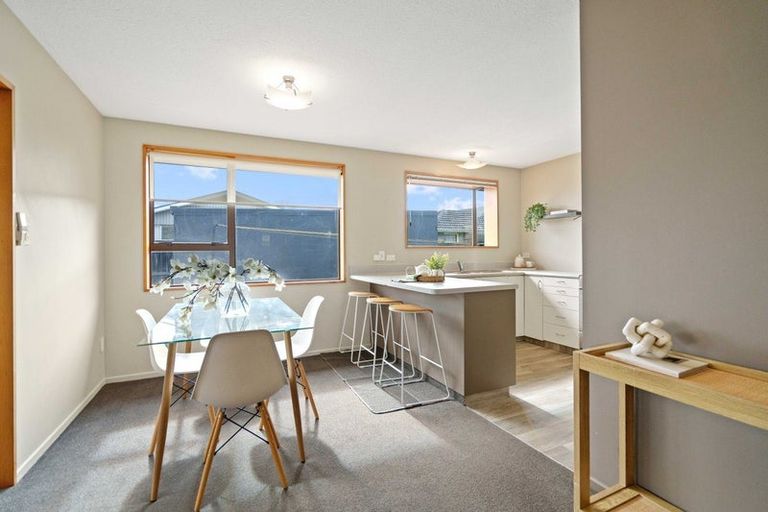 Photo of property in 19 Cunningham Place, Halswell, Christchurch, 8025