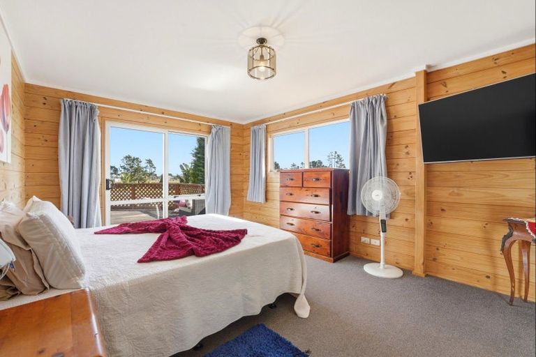 Photo of property in 41 Rangiotu Road, Himatangi, Palmerston North, 4477