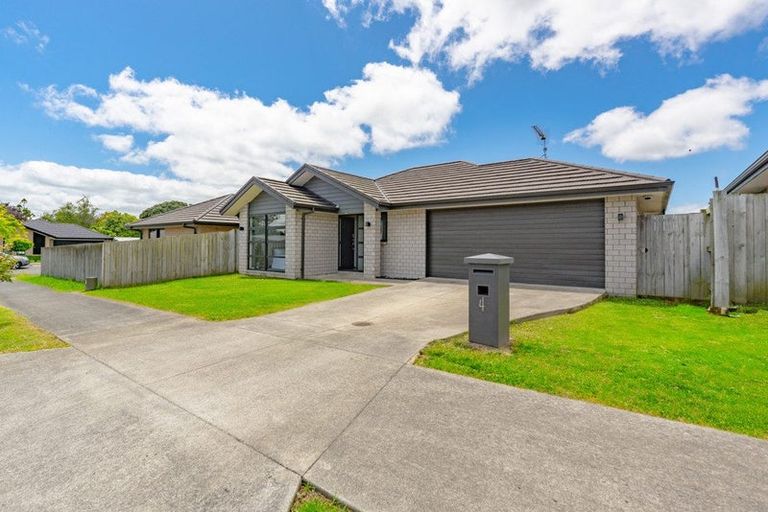 Photo of property in 4 Matawai Puna Drive, Pukekohe, 2120